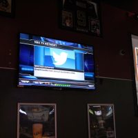 Bar TVs8